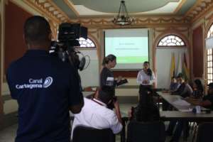 En rueda de prensa compartimos alertas.