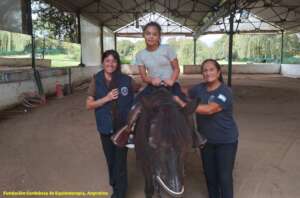 Horse-assisted therapy session at FCDE, Argentina