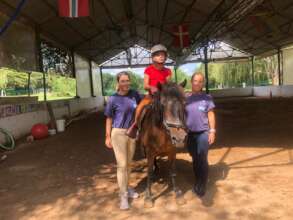 At FCDE's horse-assisted therapy programme