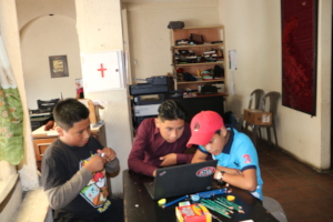 The brother Oliver and Misael learning new things