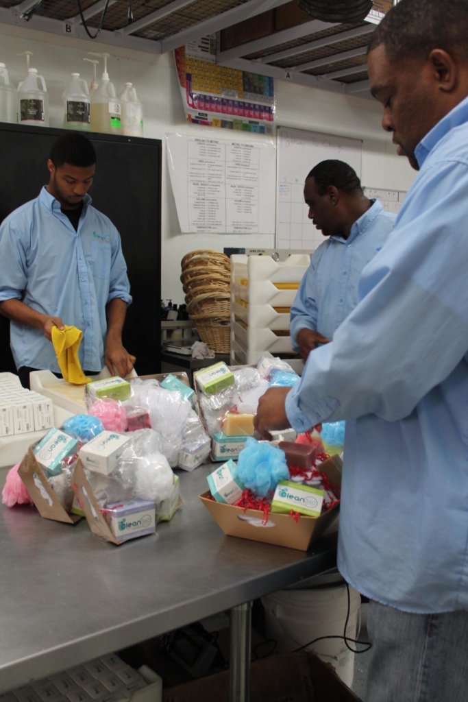Eliminate Homelessness for Oakland's Unsheltered