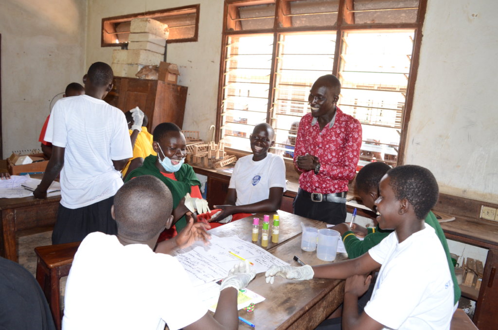 Educate 50,000 Ugandan kids w/offline learning app