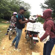 Selling solar cooker kits