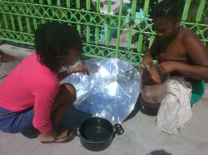 Jacmel - cooking on solar despite COVID-19