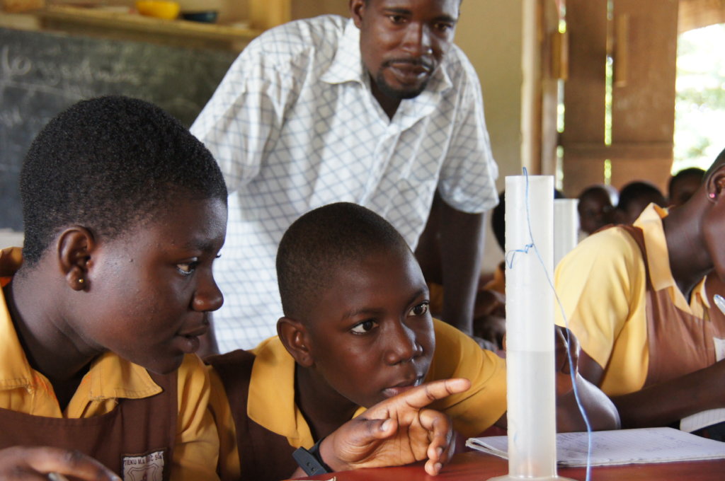 Support science clubs for 600 girls in Ghana