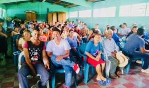 1st Community Meeting in Quebrada Grande, Cedros.