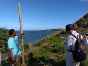 Foreign researchers visiting our site