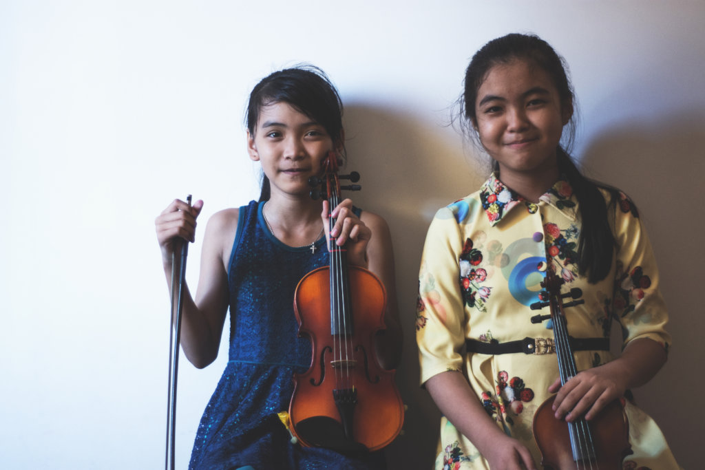 Share your Love of the Arts this Holiday Season