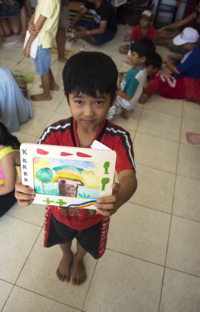 Share your Love of the Arts this Holiday Season