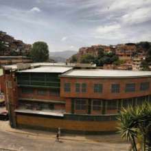 Jenaro Aguirre Elorriaga School building - Petare