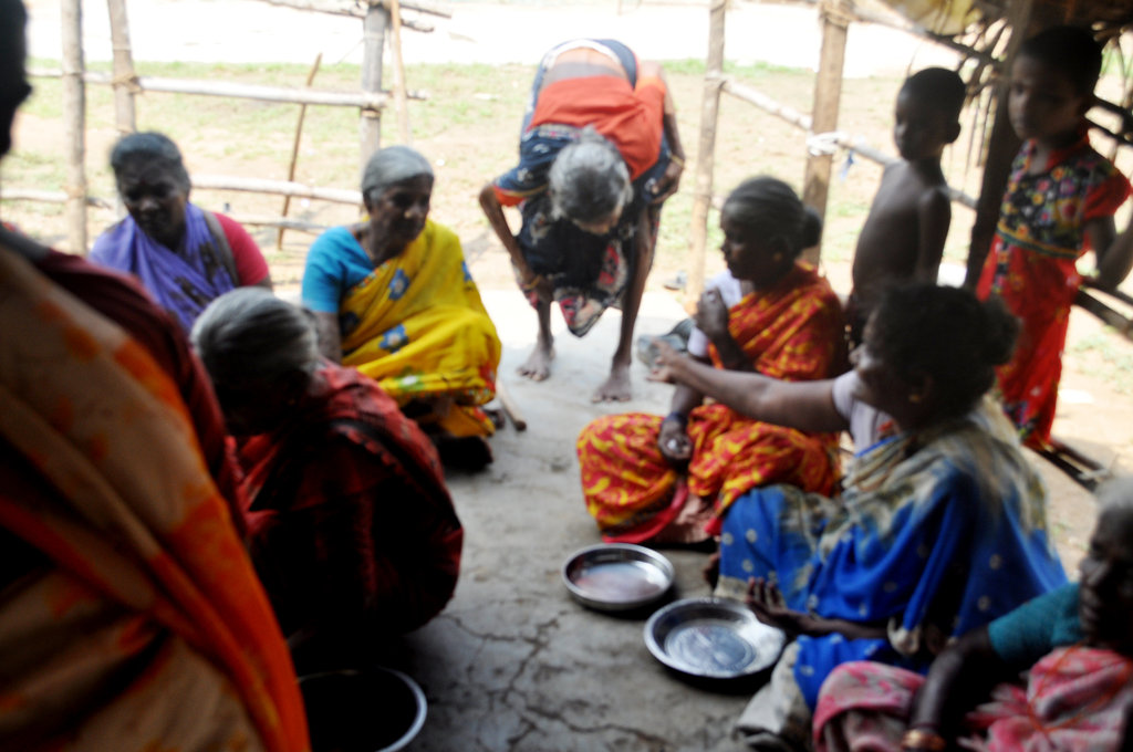 Support neglected elders food,medicine & clothing