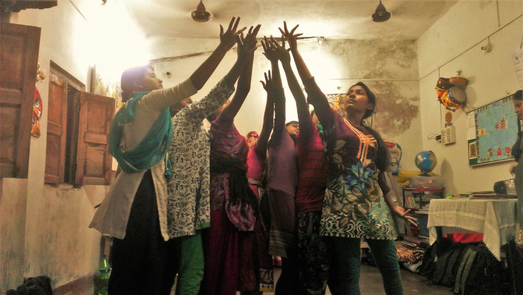 Support a new beginning for trafficked children