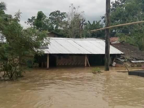 Aid 300 Child Typhoon Survivors in Philippines