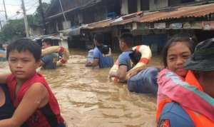 Relief for Philippine Typhoon Vinta Survivors