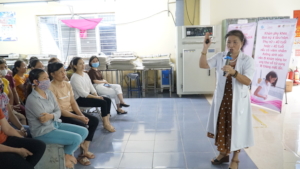 A communications session at Sin Joo Bo company