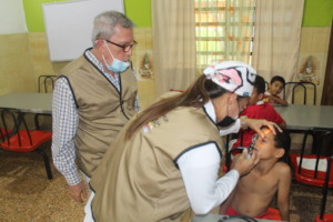 Doctor giving medical check-ups