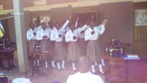 10 Girls praise World Vision