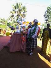 Graduands at the cake cutting