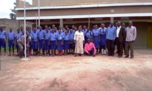 Kole Intellectual Forum supporting outing pupils