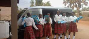 Girls impress by the acquisition of the materials