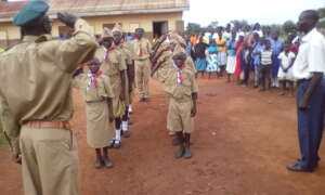 Training young energic pupils in scouting helps