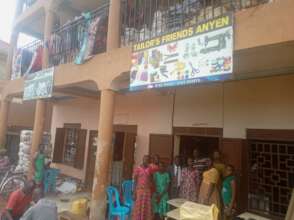 Girls, at the shop of Machines Procurement