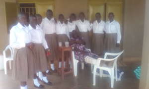 Students visiting project leader