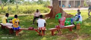 In the same venue: Girls talked to alone