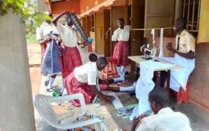 Learning how to express generosity in school