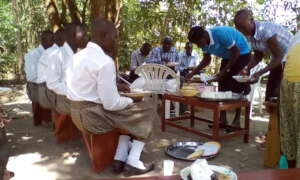 Shared meal makes up a healthy family