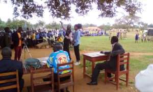 GlobalGiving traveler made speech to community