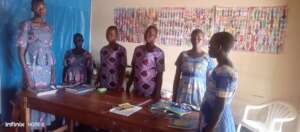 Girls expose the art works