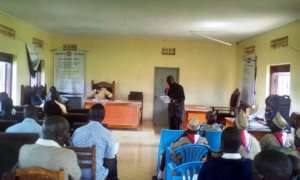 Project Leader presents research findings