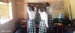 Practical and  debatable classroom in effect