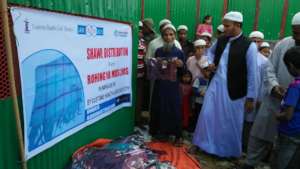 Rohingya Refugee Getting Winter Package