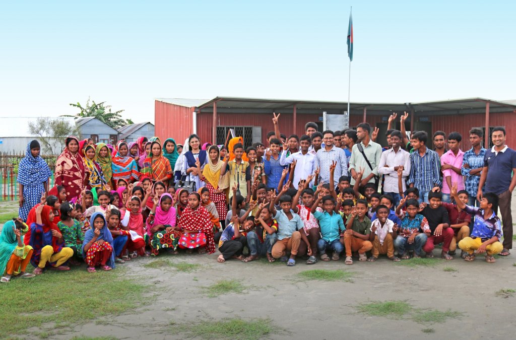 Friendship's ICT-Aided Education for Unreachable