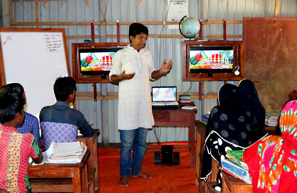 Friendship's ICT-Aided Education for Unreachable