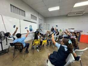 Community kids in the 'Todos a Leer' project