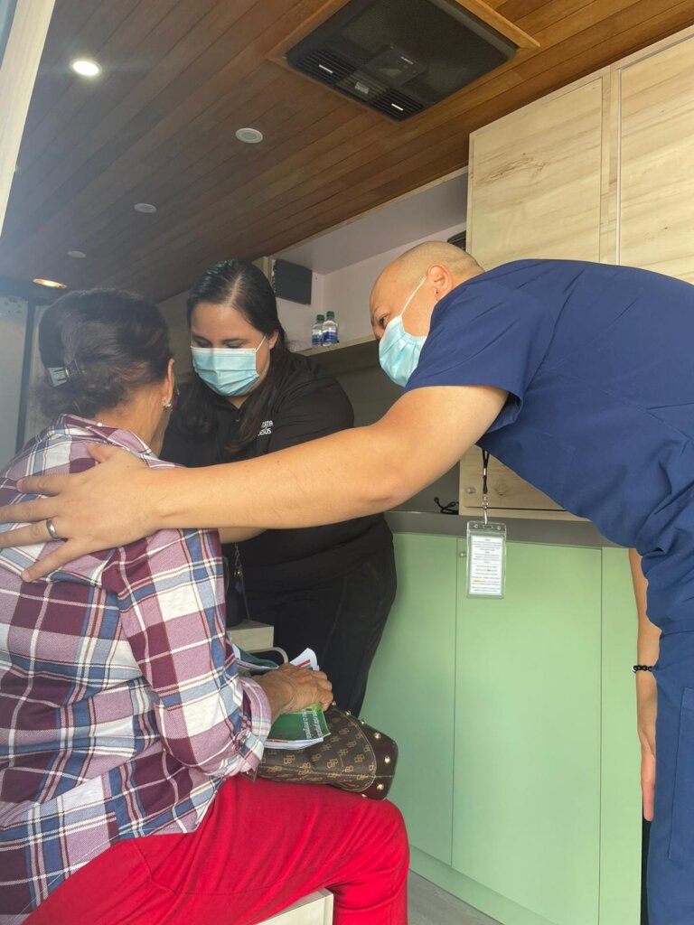 La Fondita de Jesus in the Community