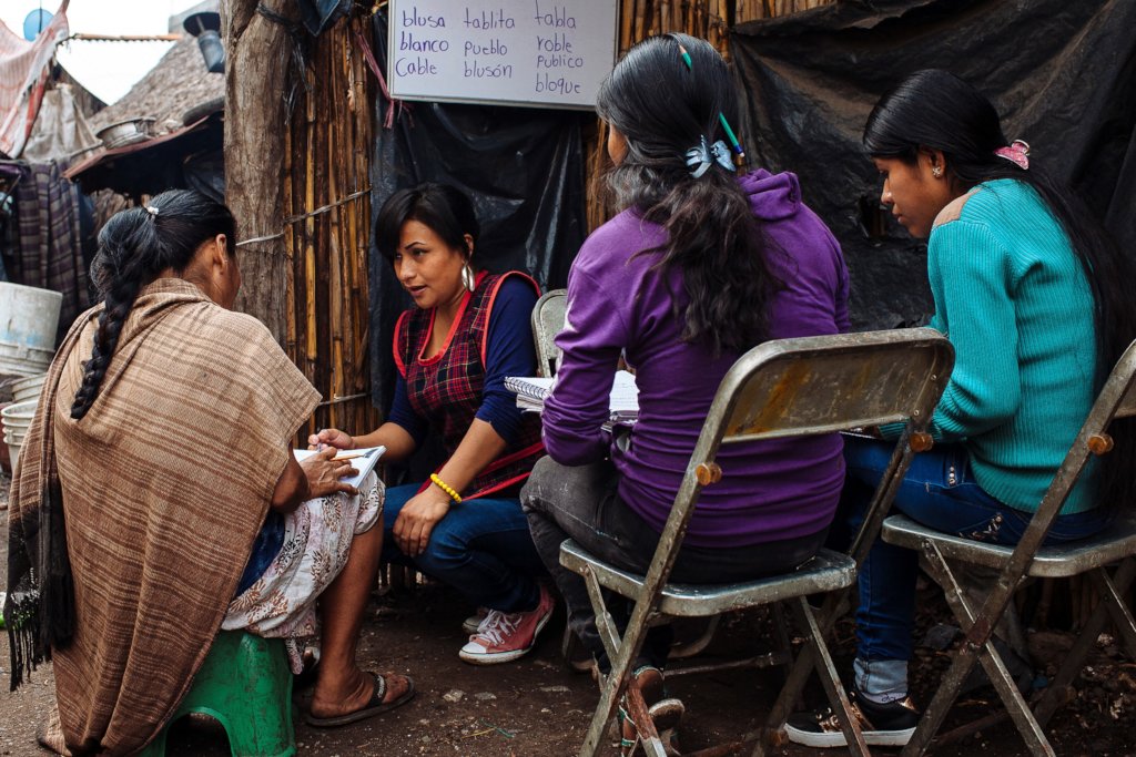 Literacy for Adults: Reading the World (Mexico)