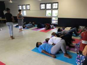 Dr Erika Coertzen teaching TRE at Hlokomela