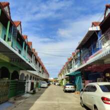 The street where we have 9 houses rented