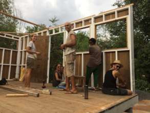 Building together innovative temporary housing