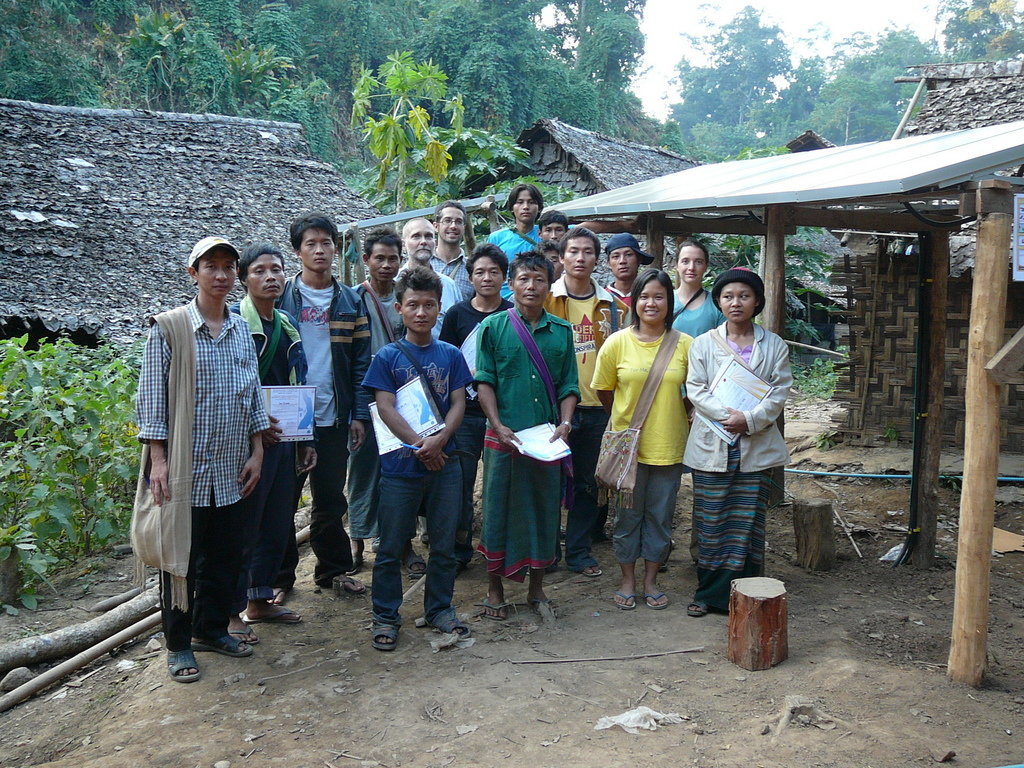 Solar electricity for Burmese medical clinic