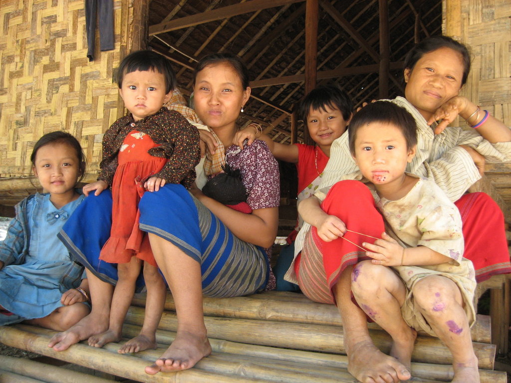 Solar electricity for Burmese medical clinic