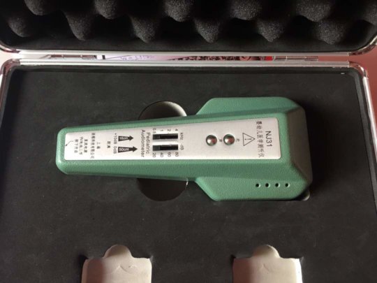 Hearing test machine