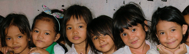 Let's Serve Lunch for Children in Cambodia!