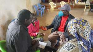 Small group discussion in HROC workshop.