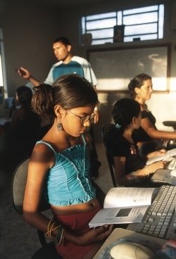 Bringing Digital Inclusion to Amazonian Residents
