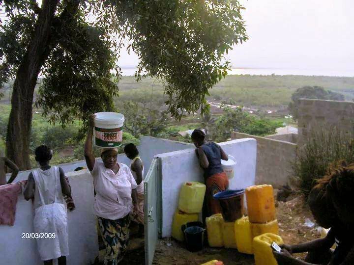 WCC water project (Sierra Leone)